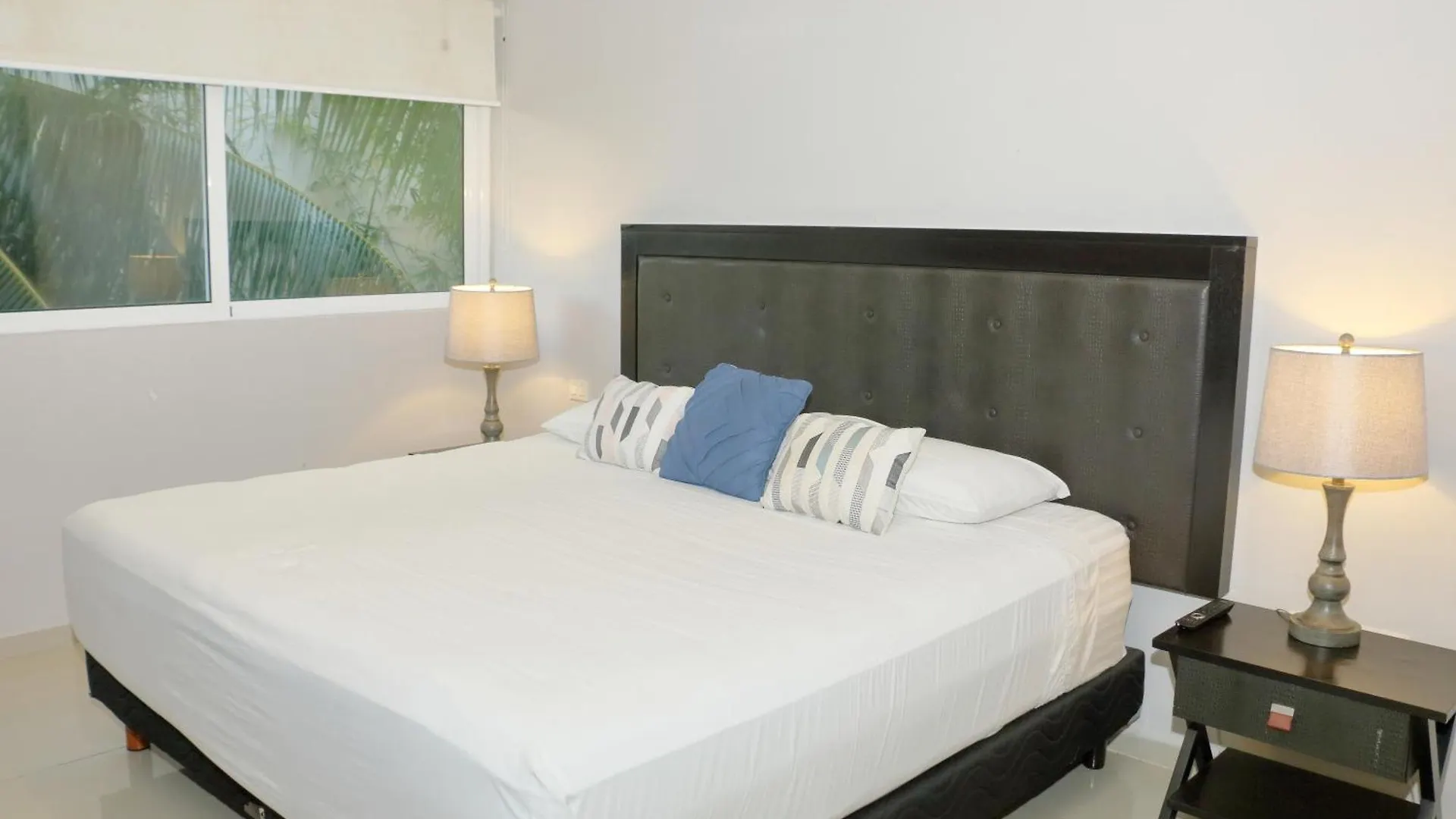 Sunset Collection Del Mar Apartment Playa del Carmen Mexico